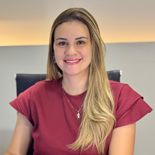 Isadora Leitão